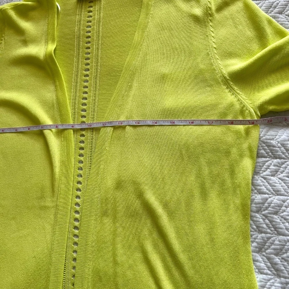 NWT CYRUS Short Sleeve Silky Knit Open Cardigan in Chartreuse Size M - Picture 8 of 16